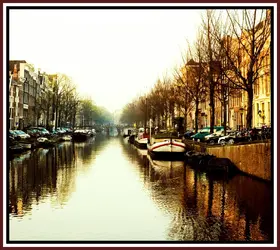 $Ams canal.webp