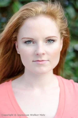 $Katie_Hensley_Headshots_084.webp