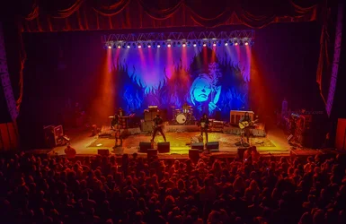 $Avett Brothers 2.9.13 (1 of 1)-28.webp