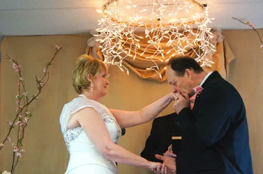$Bride and Groom 1 low resol.webp