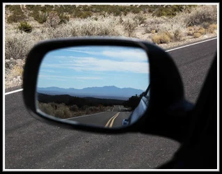 $tent rocks side mirror fr c.webp