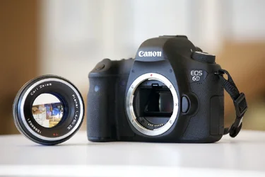 $Canon-EOS-6D-Body-.webp