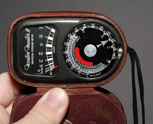 $149389528.ebAJsAvs.DSCF0409_WestonLightmeter.webp