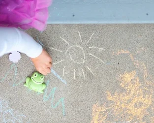 $chalk_2-rotated.webp