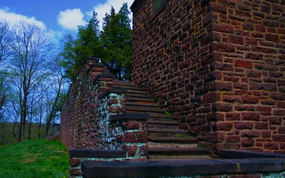 $Stairs Bucks.webp $Stairs Bucks.webp