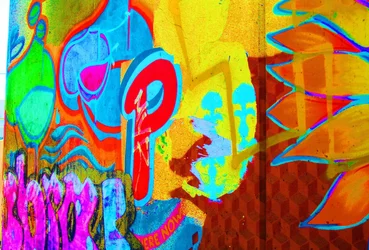 $Phillies Logo Graffiti 1.webp
