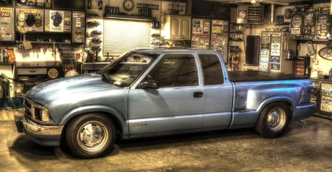 $hdr truck small.webp
