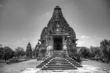 $Khajuraho_LR_2.webp