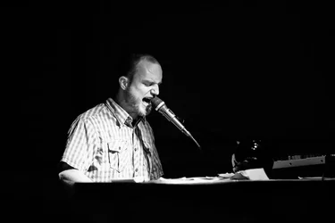 $dueling pianos-2.webp