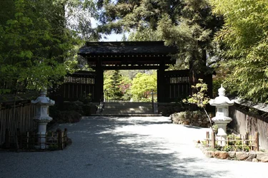 $entrance.webp