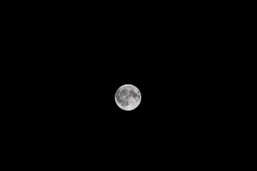 $moon.jpg