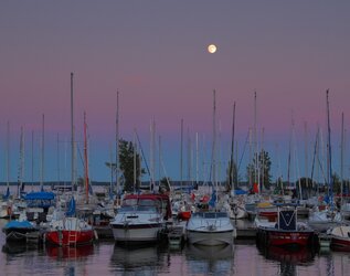 $Dusk in the harbour_4473 V2.JPG