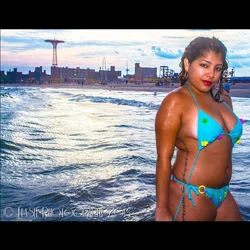 $Lala_Beni_Beach_Photoshoot_Coney_Island-51-IG.webp