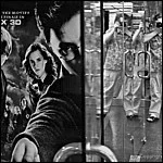 $tn-002_the_selfportrait_game_or_2007_07_0067.webp
