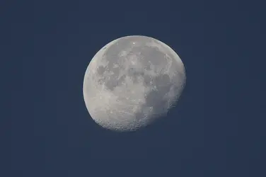 $Morning Moon 01 20130824.jpg