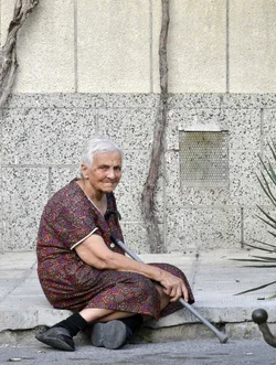 $Old woman on pavement_web DSC9014.webp