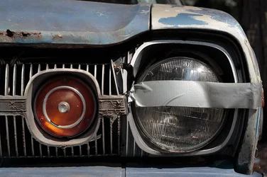 $car 090813.webp