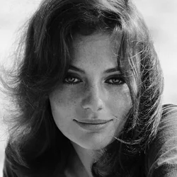 $Jacqueline_Bisset_13.webp $Jacqueline_Bisset_13.webp