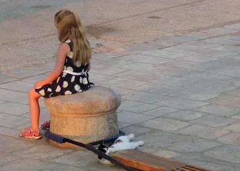 $Girl and cat 1 crop.webp $Girl and cat 1 crop.webp