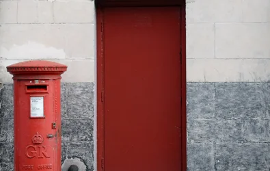 $Red Mail Box web.webp