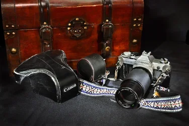 $light-painted-canon-at1-treasure sm.webp $light-painted-canon-at1-treasure sm.webp