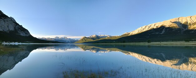 $Abraham Lake 1.jpg