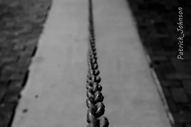 $neverbreakthechain.webp