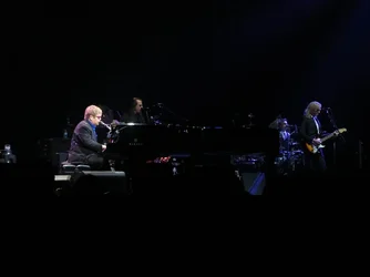 $Elton John - Madison Wi 3.22.12_2012 03 22_0344.webp