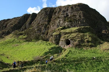 $Cave Hill Belfast March 2012 obrobione 4.webp