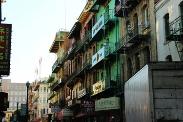 $Chinatown low res_00000.webp