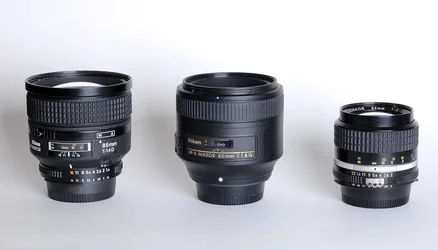 $DSC_4931_85mm trio.webp $DSC_4931_85mm trio.webp