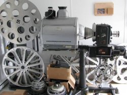 $oldprojector1.jpg