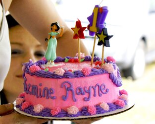 $Jazmine cake 4x6 cropped.jpg