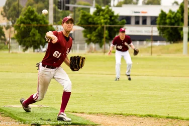 $1204_boomerangs vs uni_028.webp $1204_boomerangs vs uni_028.webp
