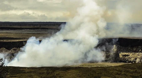 $hawaii nikon 481-Edit (1024x565).webp