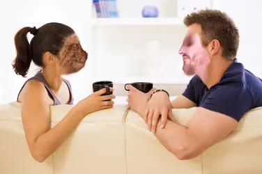 $looking-at-each-other copy.webp