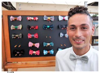 $099 bow tie300.webp