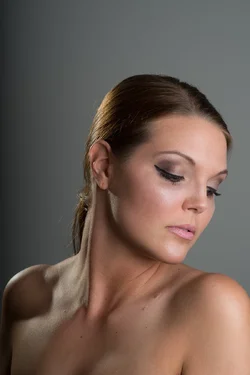$Blakely Make Up Artist-078.webp