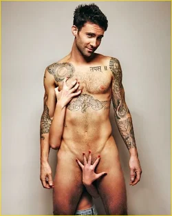 $HS_AdamLevine_09.webp $HS_AdamLevine_09.webp