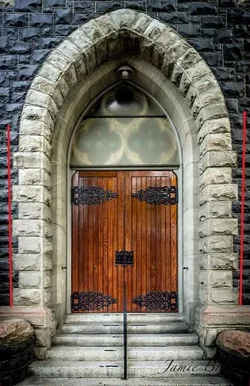 $14846309004_b9e937612b_edit1.webp