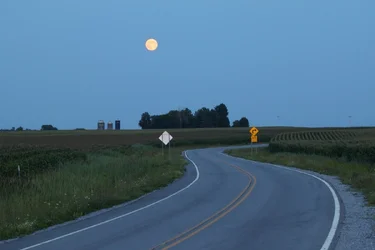 $August moon_1695.webp $August moon_1695.webp