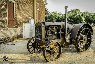 $tractor2claritycstamp2.webp