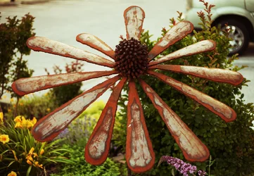 $Metal Flower 1.webp