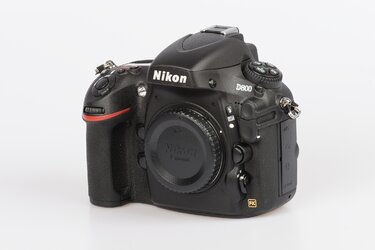 $Nikon D800 02.jpg