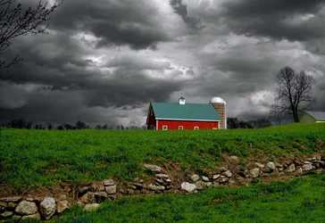 barn silo .webp