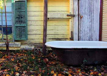outdoor tub jpg.webp