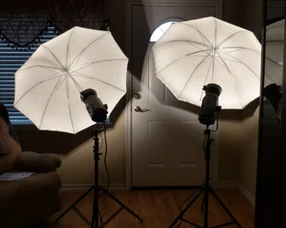 monolights10.webp