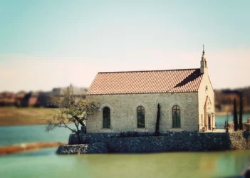 $TiltShift.webp $TiltShift.webp