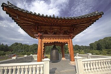 $Korean Bell, Meadowlark.jpg