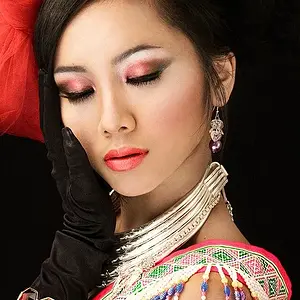 Houa Vang